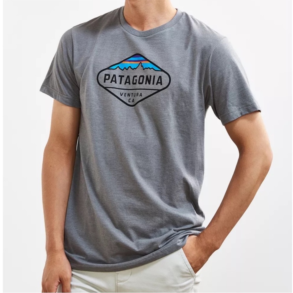 Patagonia Fitz Roy Crest T Shirt Ventura Ca Size Small Slim Fit Organic Cotton